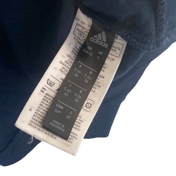 Dark blue Adidas zip up sweater size small - Picture 3 of 5